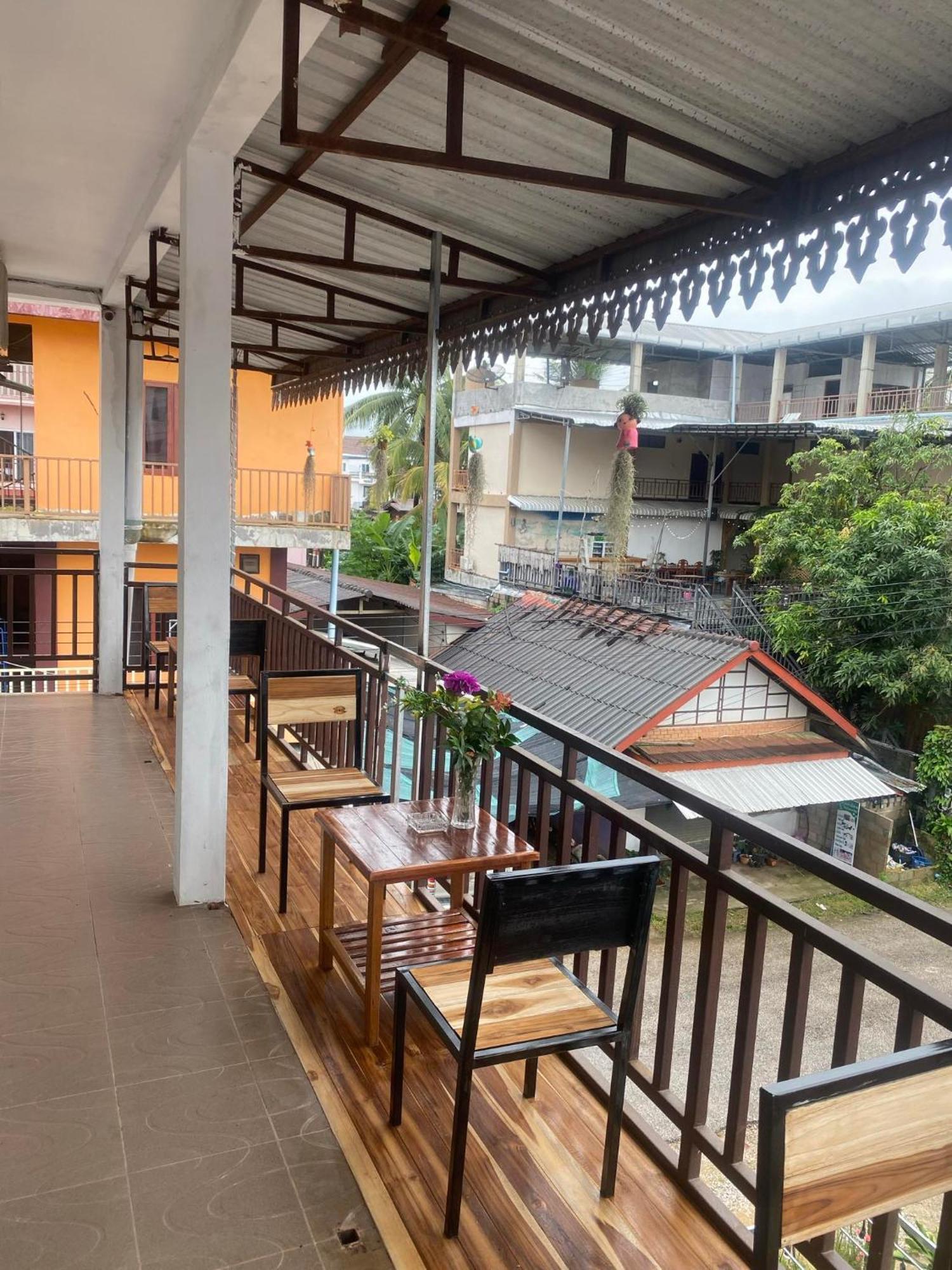 Vang Vieng Victory Guesthouse Экстерьер фото